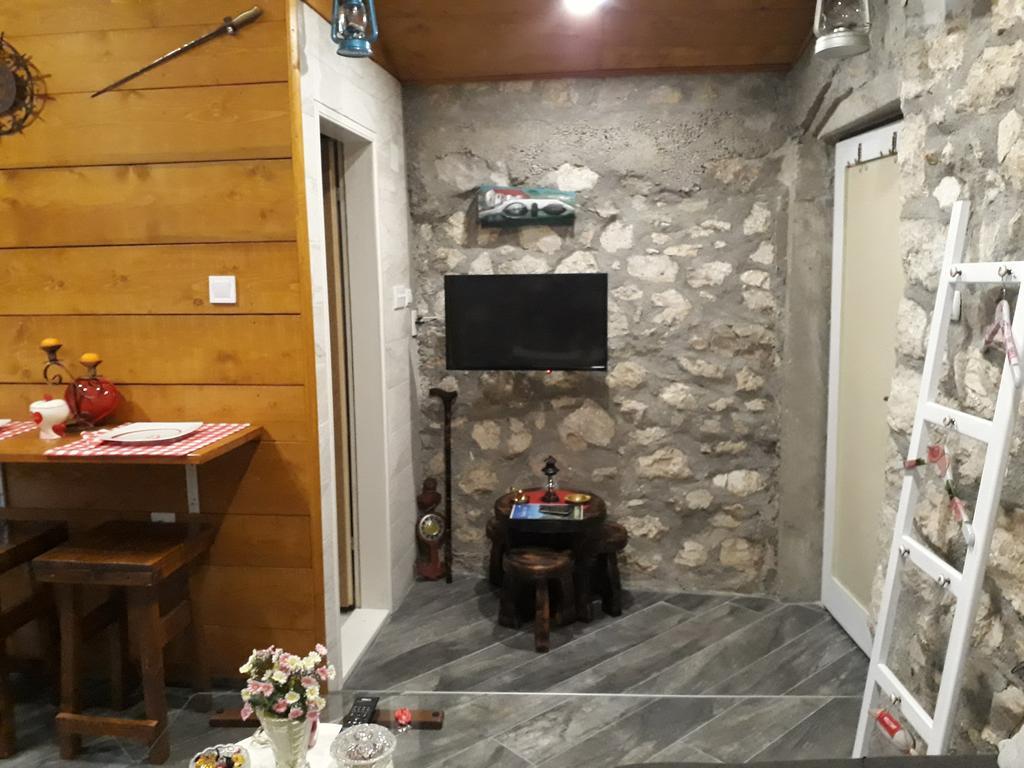 Apartman Sofranac Rijeka Crnojevića Kültér fotó
